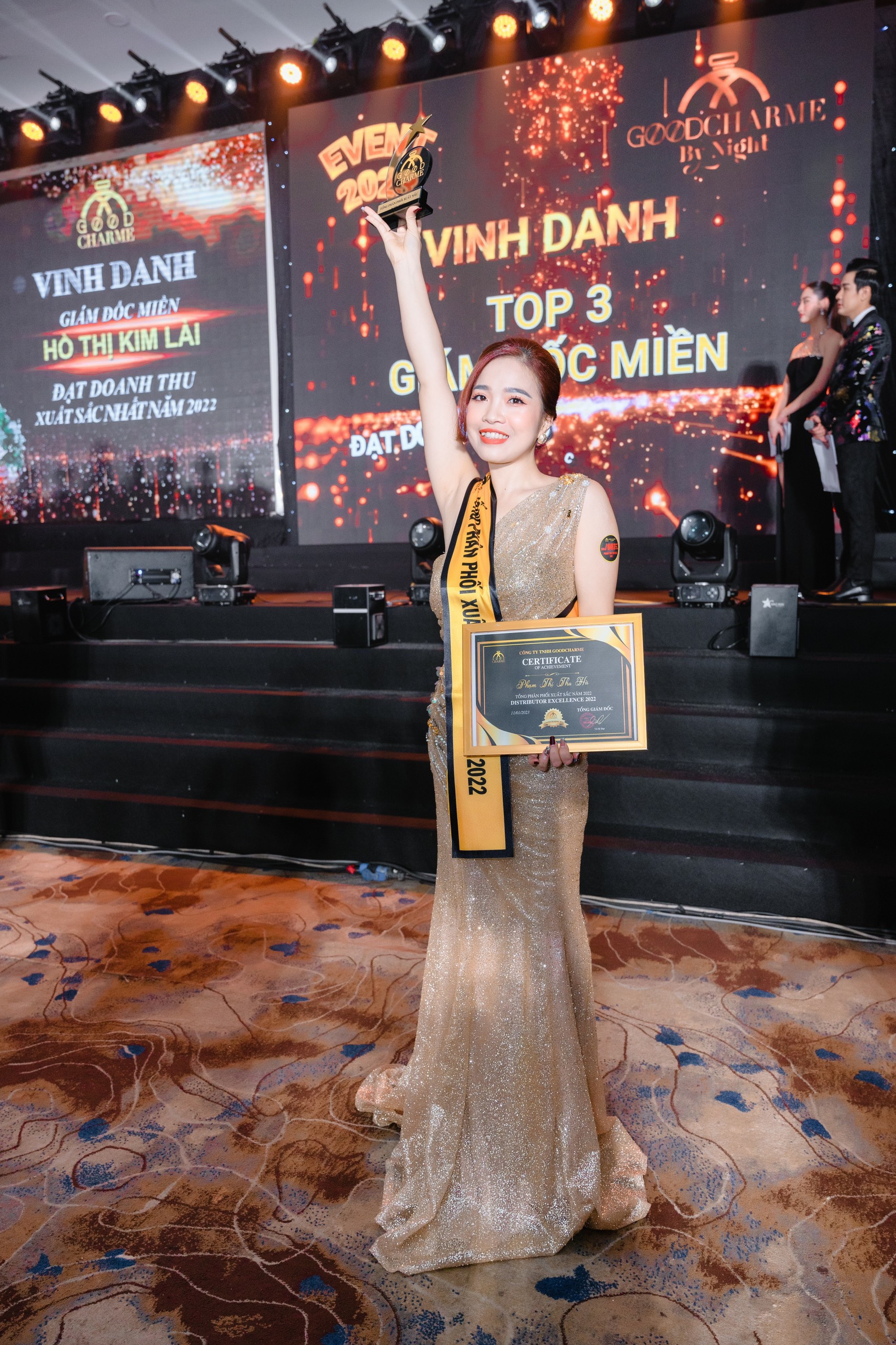 Thu Hà Charme