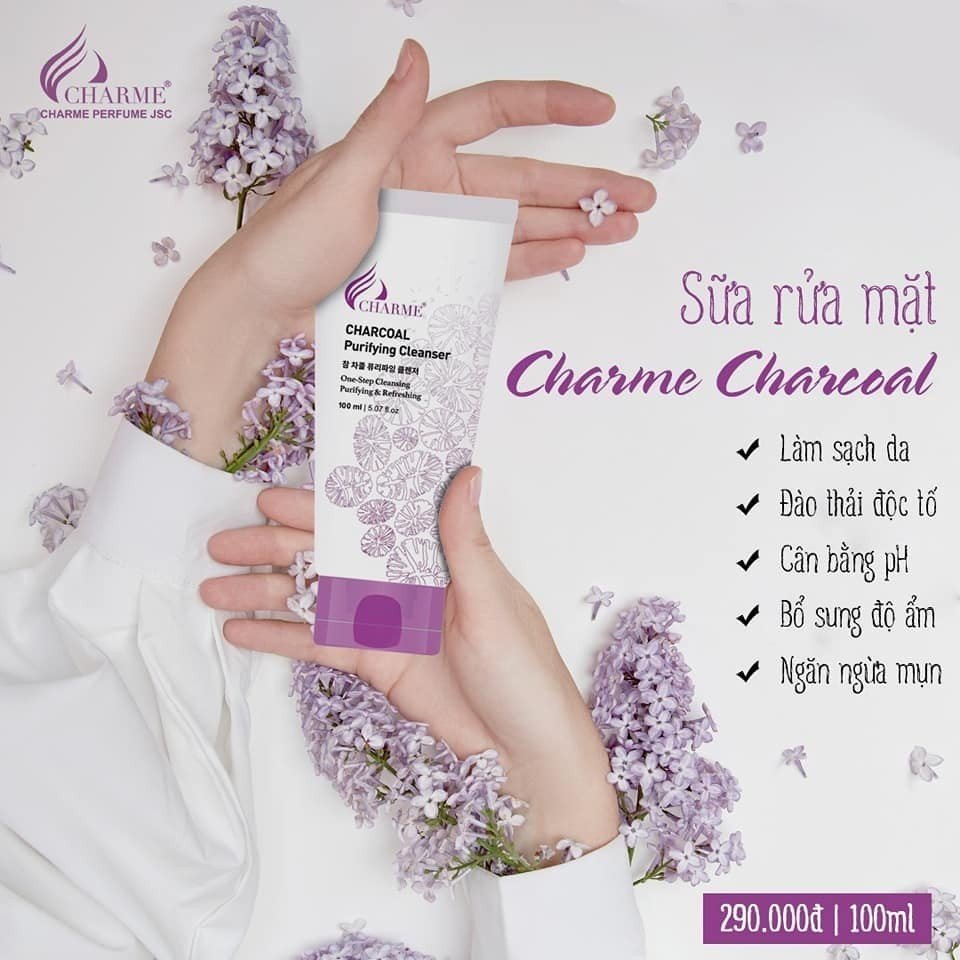 Sữa rửa mặt than hoạt tính Charme Charcoal