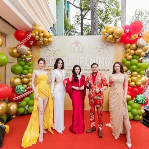 Dàn hoa á hậu & các sao việt đình đám có mặt chúc mừng khai trương trụ sở Công ty nước hoa Goodcharme