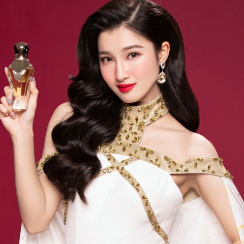 Á hậu Phương Nhi cùng Jadore được ra mắt trong bộ sưu tập mới của GoodCharme